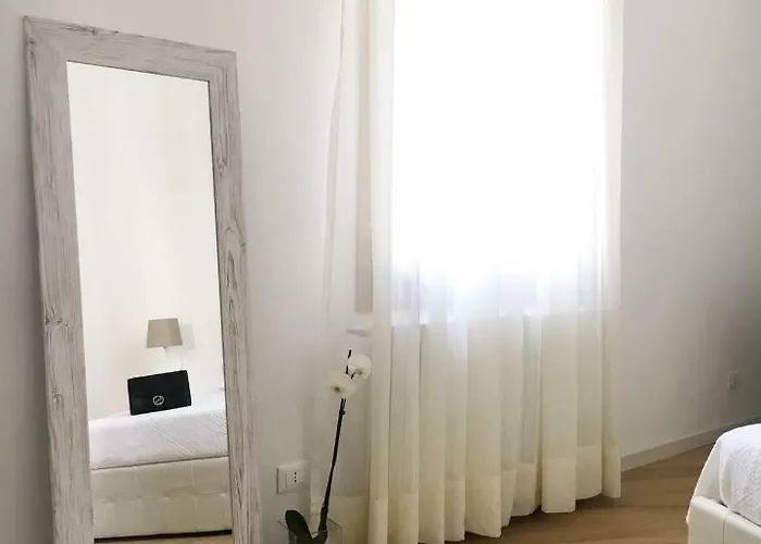 Le Tre Orchidee بيت ضيافة فلورنس