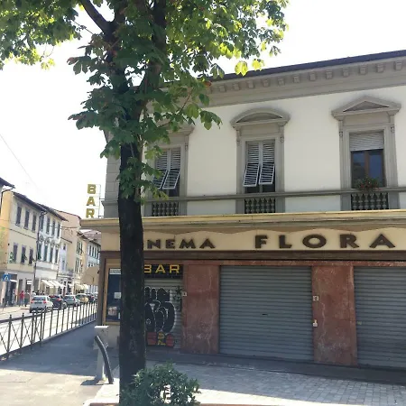 Konukevi Le Tre Orchidee Floransa